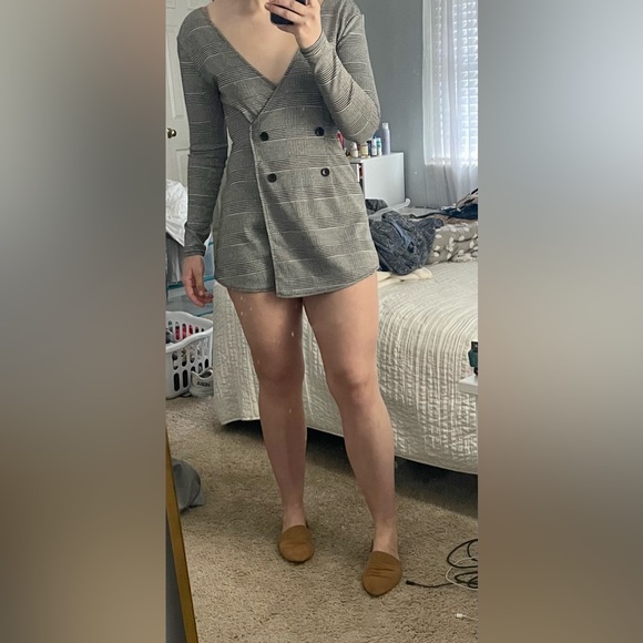 Business Casual Romper - Picture 2 of 2